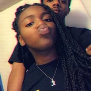 Meet your Posher, Ronisha